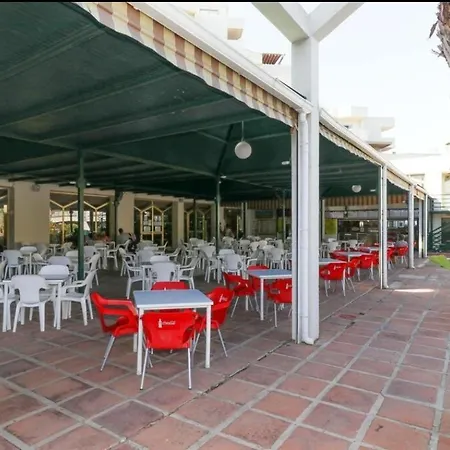 Benalbeach Exclusivo בנאלמדנה
